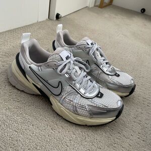 Nike V2K Run Grey and Metallic Women’s Sneaker. Size 8